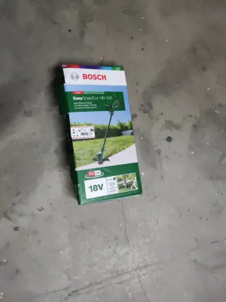 Desbrozadora de gasolina - EasyGrassCut 18V-230