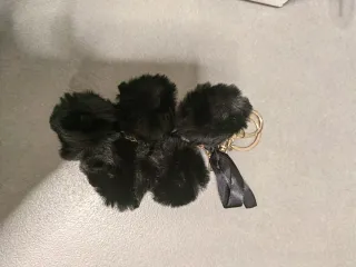 Portachiavi Ponpon Guy Laroche Nero