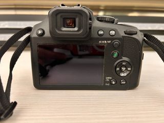 Cámara Lumix DC-F82 Negra