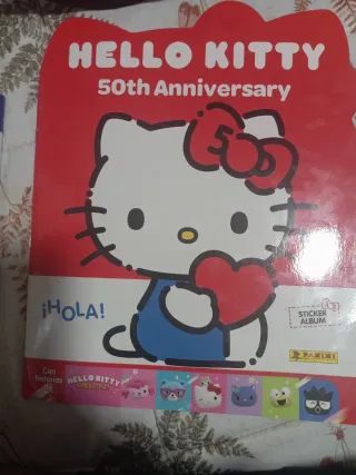 Álbum Cromos Hello Kitty 50 Aniversario
