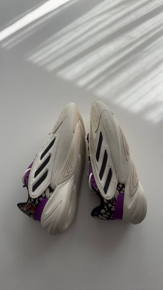 Adidas Ozelia Beige/Morado
