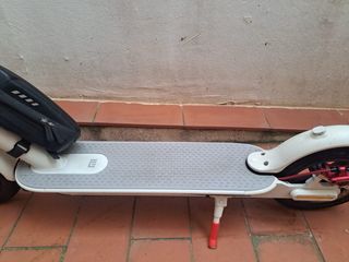 Patinete Eléctrico Xiaomi Mi 365.
