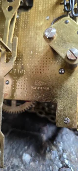 Meccanismo Orologio urgos e Quadranti morez