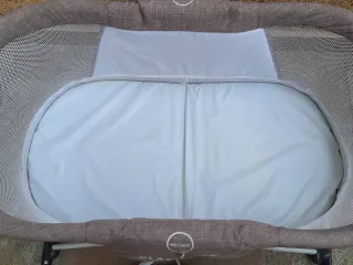 Cuna de viaje para bebé