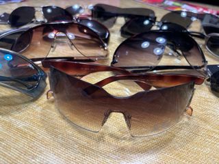 Lote 13 Gafas de Sol Óptica