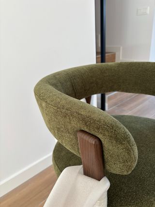 Sillas de comedor/salón verdes tela y madera