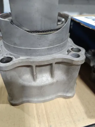 Cilindro y pistón Suzuki LTZ DRZ