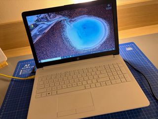 Ordenador portátil HP blanco