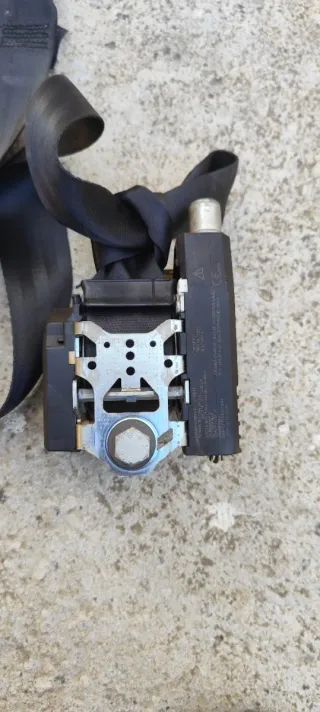 Cinturón Seguridad VW T5