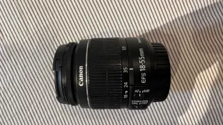 Cámara Canon T3i + Objetivo 18-55mm