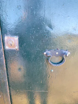 Puerta corredera metálica verde 2,90x1,80