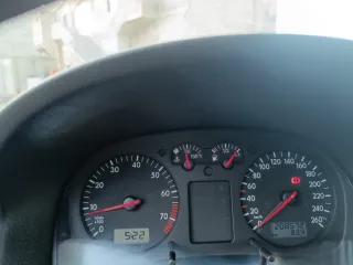 Volkswagen Golf 2000