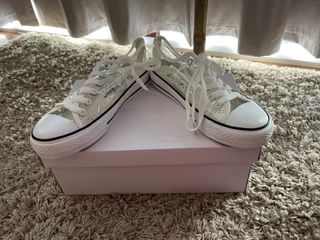 Sapatilhas transparentes mulher tam 36