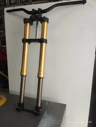 Horquilla Invertida Moto/Bici Dorada