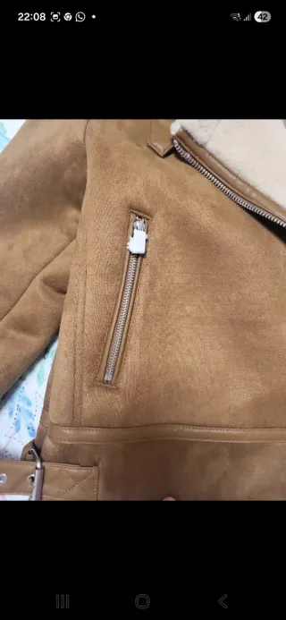 Cazadora Stradivarius efecto ante forrada