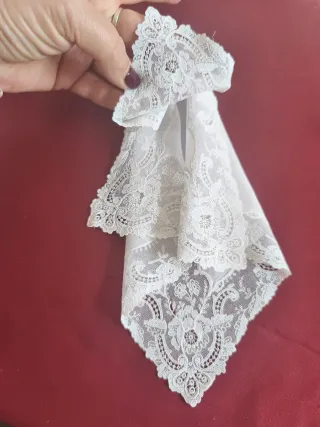 Pañuelo de encaje antiguo