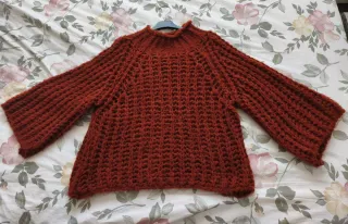 Jersey de punto manga campana.