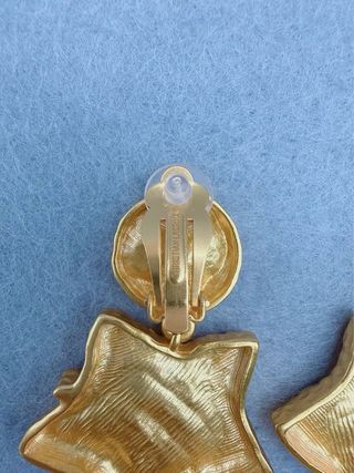 Brincos Christian Lacroix Vintage Estrela Dourados