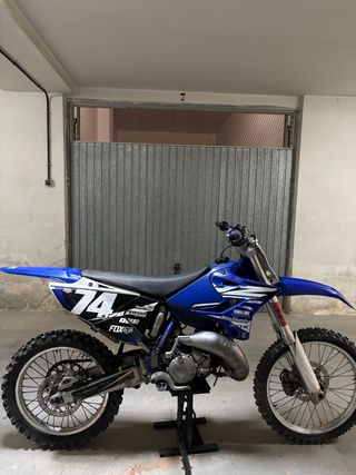 Yamaha YZ 125