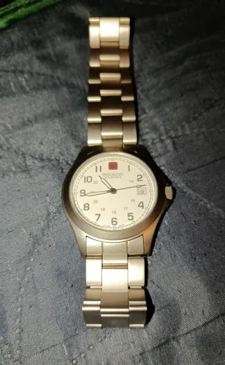 Reloj Swiss Military Hanowa Plata/Blanco + Correas