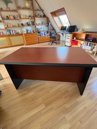 Mesa despacho/escritorio grande de madera