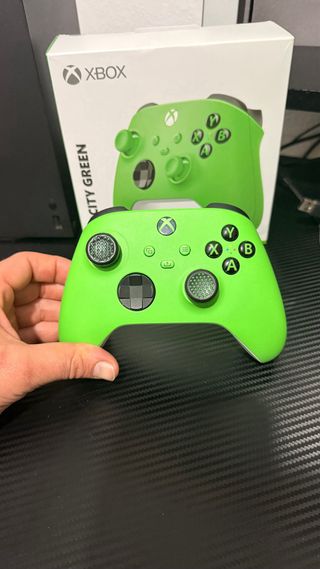 Xbox Series X 1TB Negra