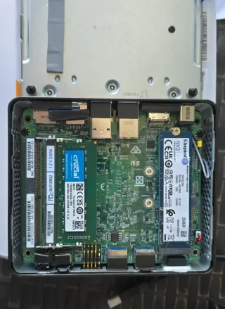 Kit Domótica Intel NUC 11 + Pantalla 7" ¡NUEVO!