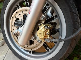 Beverly Maxi Scooter Negra en perfecto estado 500c