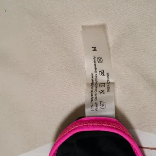 Bikini Temu Negro con Detalles Multicolor