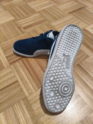 Zapatillas Puma Azul y Blanco