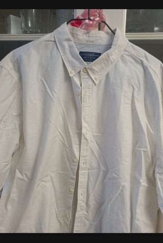 Camisas y camisetas alguna sin estrenar