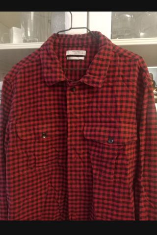 Camisas y camisetas alguna sin estrenar