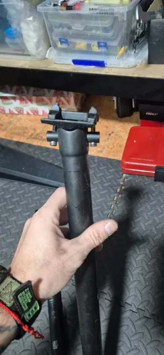 Tija Merida Carbono MTB sin retroceso