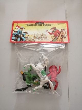 Bolsa Figuras Reigón Héroes del Oeste