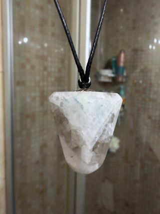 Colgante Pendulo Piedra Lunar Arcoíris en plata