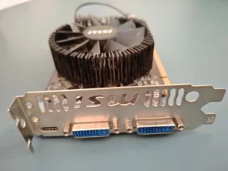 Tarjeta Gráfica MSI Nvidia GTX 560