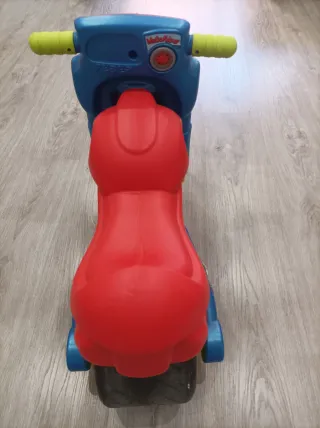 Moto infantil Super Things 2 años