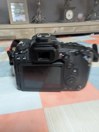 Cámara Canon EOS 90D Reflex + Objetivos