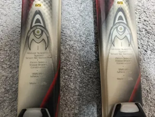 Esquís K2 Patriot G5 en buen estado. Incluye funda