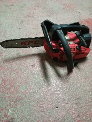Motosierra KPC Roja
