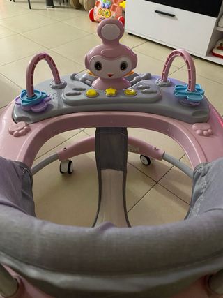 Tacata Andador Bebé Rosa