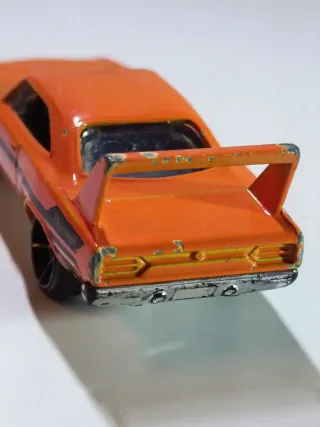 PLYMOUTH SUPERBIRD LOOSE 1/64 HOTWHEELS