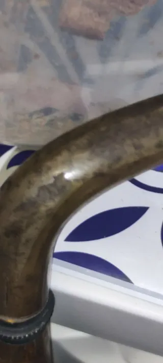 Bastón antiguo con mango curvo