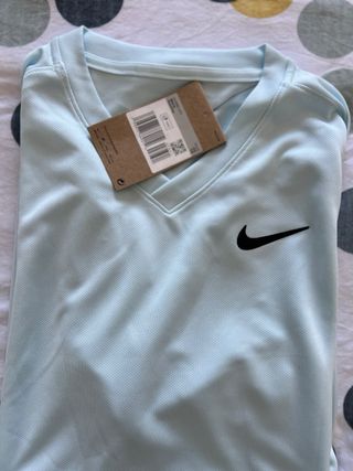 Camiseta Nike Azul. Nueva