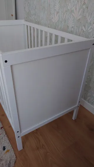 Cuna blanca Sundvik Ikea