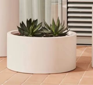 Vaso rotondo in pietra bianca