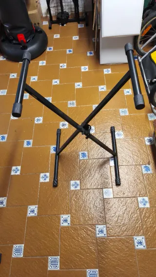 Soporte Teclado Tijera