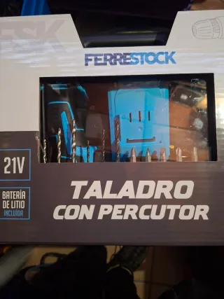 Taladro Percutor Ferrestock 21V Batería Litio