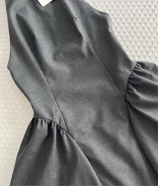 Vestido gris Zara cuello halter