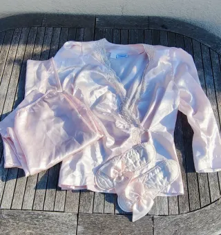 Pijama y bata vintage,  premamá rosa con zapatilla